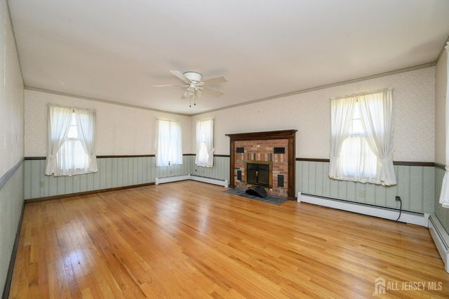 105 Morning Glory Road, Warren, NJ 07059