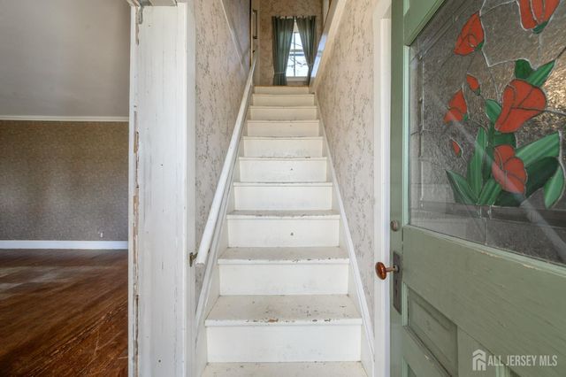 105 Morning Glory Road, Warren, NJ 07059