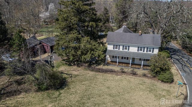 105 Morning Glory Road, Warren, NJ 07059