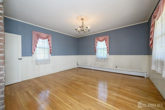 105 Morning Glory Road, Warren, NJ 07059