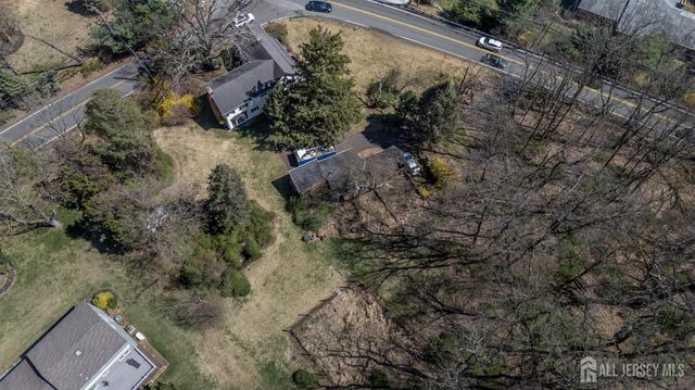 105 Morning Glory Road, Warren, NJ 07059