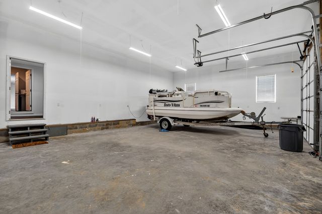 6101 Old Kentucky Rd, Sparta, TN 38583