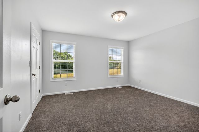 6101 Old Kentucky Rd, Sparta, TN 38583