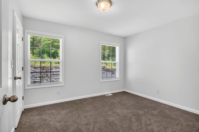 6101 Old Kentucky Rd, Sparta, TN 38583