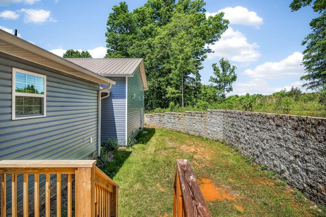 6101 Old Kentucky Rd, Sparta, TN 38583