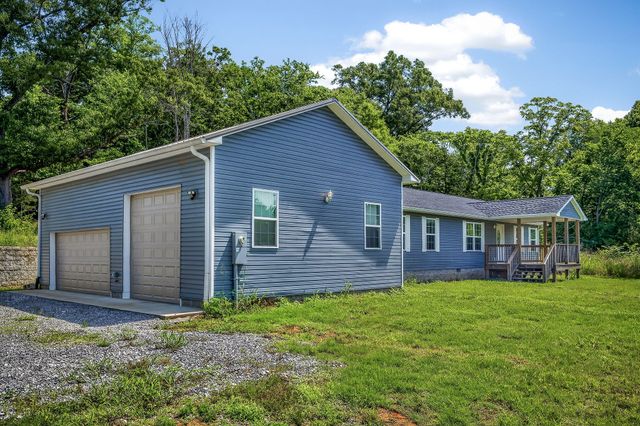 6101 Old Kentucky Rd, Sparta, TN 38583