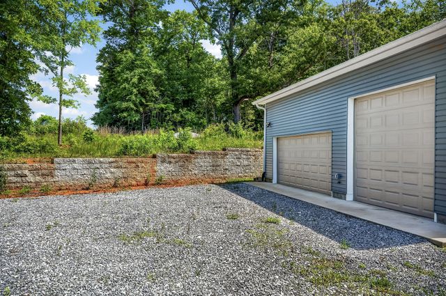 6101 Old Kentucky Rd, Sparta, TN 38583