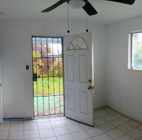 15695 El Capitan Way, Delhi, CA 95315