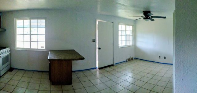 15695 El Capitan Way, Delhi, CA 95315