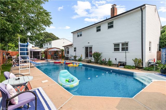 5328 Sir Barton DR, Virginia Beach, VA 23462