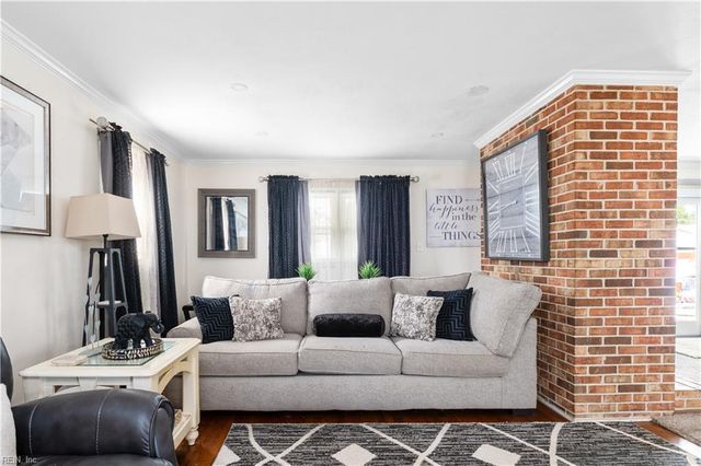 5328 Sir Barton DR, Virginia Beach, VA 23462