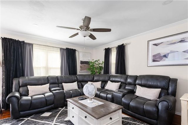 5328 Sir Barton DR, Virginia Beach, VA 23462
