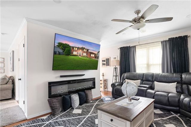 5328 Sir Barton DR, Virginia Beach, VA 23462