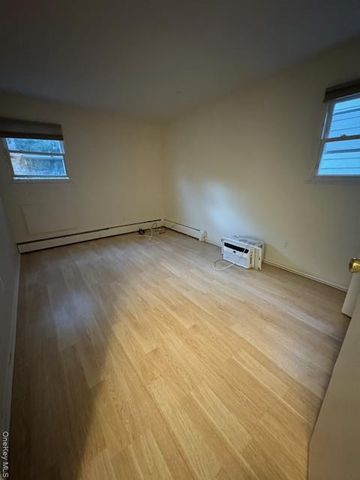 3724 Brookside Street, Little Neck, NY 11363