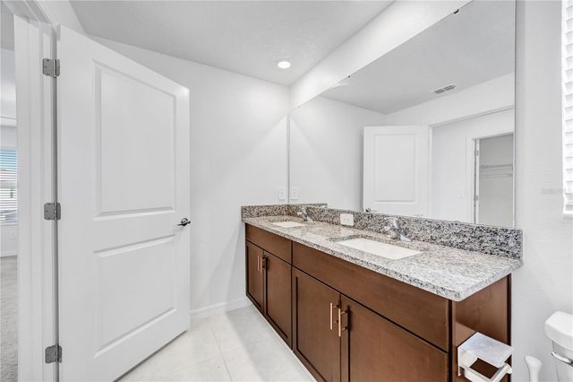 2524 SUNRAY VENUS WAY, Ruskin, FL 33570