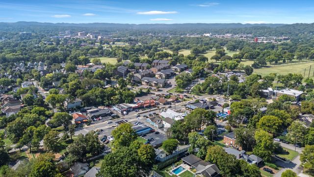4412 Westlawn Dr, Nashville, TN 37209