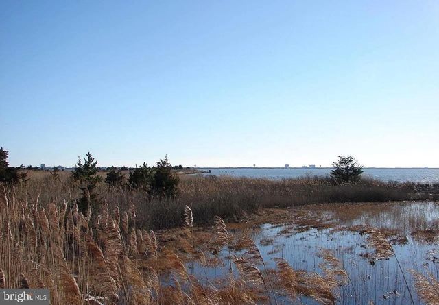 160 DUNLIN LN, Pleasantville, NJ 08232