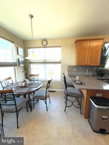 160 DUNLIN LN, Pleasantville, NJ 08232