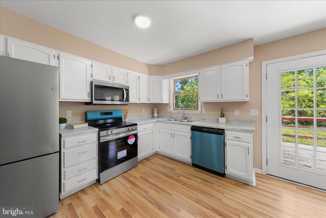 129 ALONZO DR, Dover, DE 19904