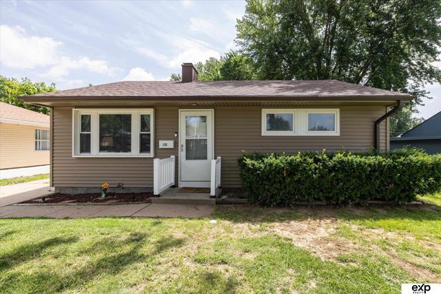 3103 S 38th Avenue, Omaha, NE 68105