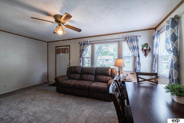 3103 S 38th Avenue, Omaha, NE 68105