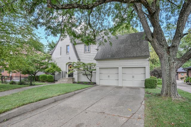 286 N Broadmoor Boulevard 286 N Broadmoor Boulevard, Springfield, OH 45504