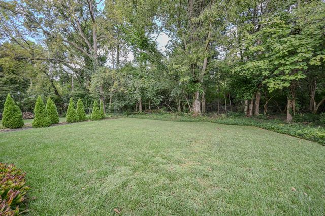 286 N Broadmoor Boulevard 286 N Broadmoor Boulevard, Springfield, OH 45504