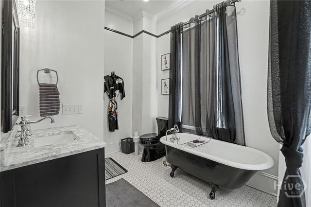 2310 Barnard Street, Savannah, GA 31401