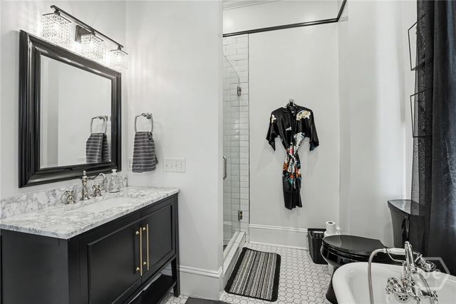 2310 Barnard Street, Savannah, GA 31401