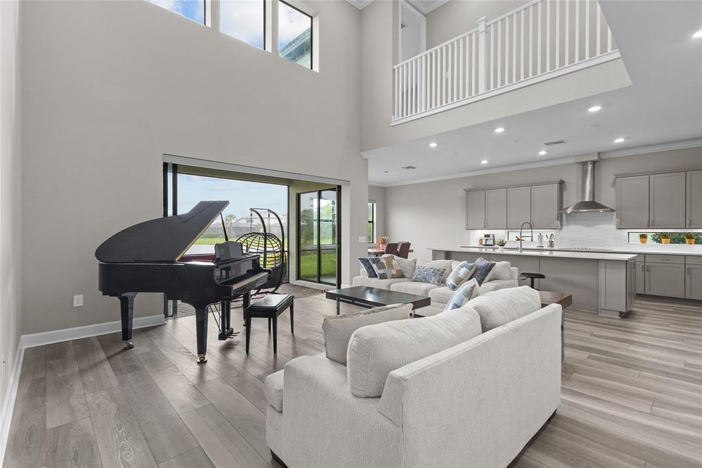 Image 9 of property listing at 5855 SILVERSIDE PINE COURT, Bradenton, FL 34211