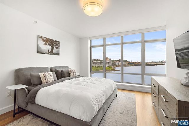 8100 River Road 719, North Bergen, NJ 07047