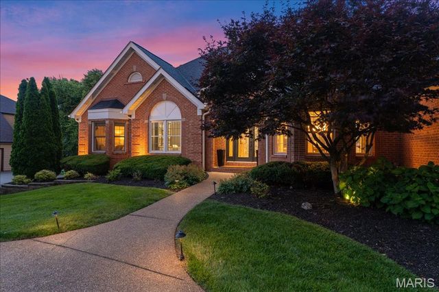 554 Malinmor Drive, Weldon Spring, MO 63304