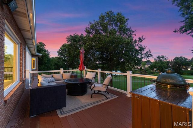 554 Malinmor Drive, Weldon Spring, MO 63304