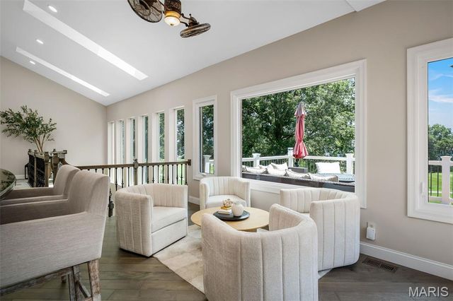 554 Malinmor Drive, Weldon Spring, MO 63304