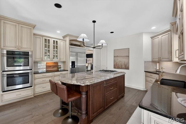 554 Malinmor Drive, Weldon Spring, MO 63304