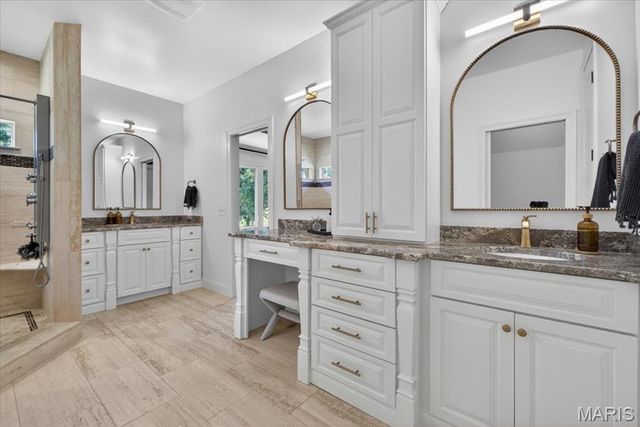 554 Malinmor Drive, Weldon Spring, MO 63304