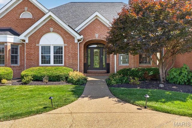 554 Malinmor Drive, Weldon Spring, MO 63304