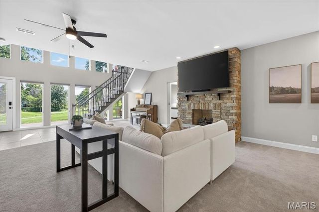 554 Malinmor Drive, Weldon Spring, MO 63304