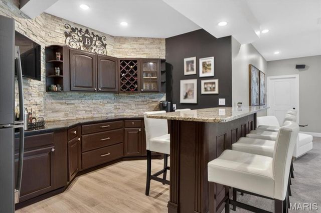 554 Malinmor Drive, Weldon Spring, MO 63304