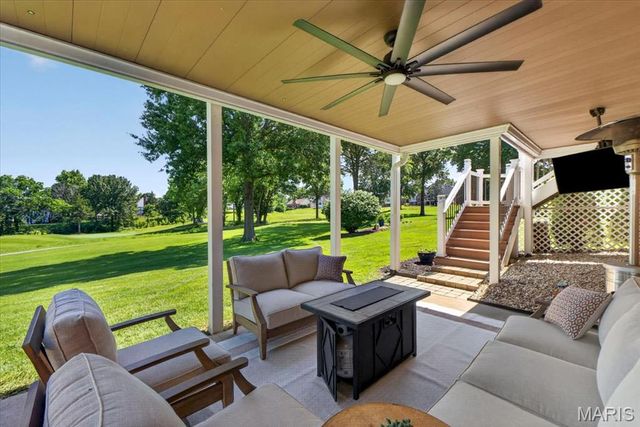 554 Malinmor Drive, Weldon Spring, MO 63304