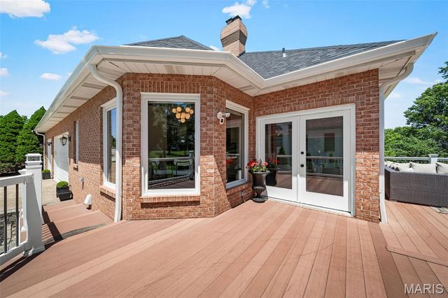 554 Malinmor Drive, Weldon Spring, MO 63304