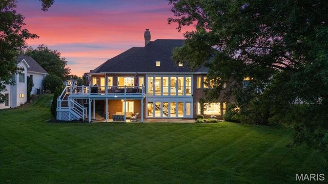 554 Malinmor Drive, Weldon Spring, MO 63304