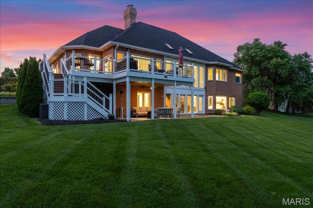 554 Malinmor Drive, Weldon Spring, MO 63304