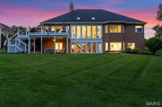 554 Malinmor Drive, Weldon Spring, MO 63304