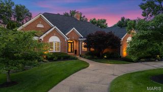 554 Malinmor Drive, Weldon Spring, MO 63304