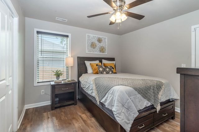 908 Mapleash Ave, Columbia, TN 38401