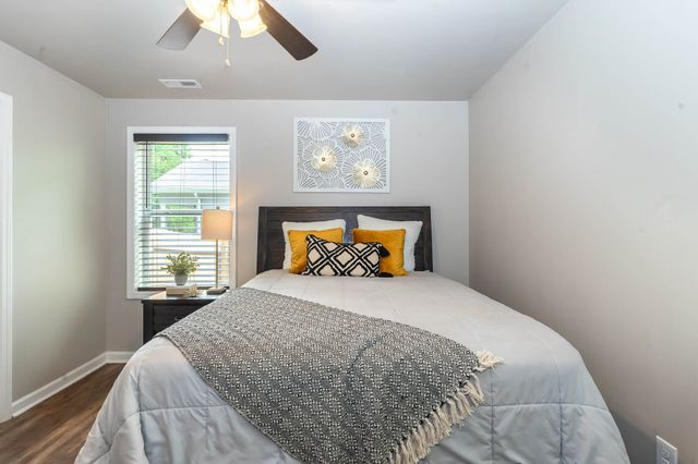 908 Mapleash Ave, Columbia, TN 38401
