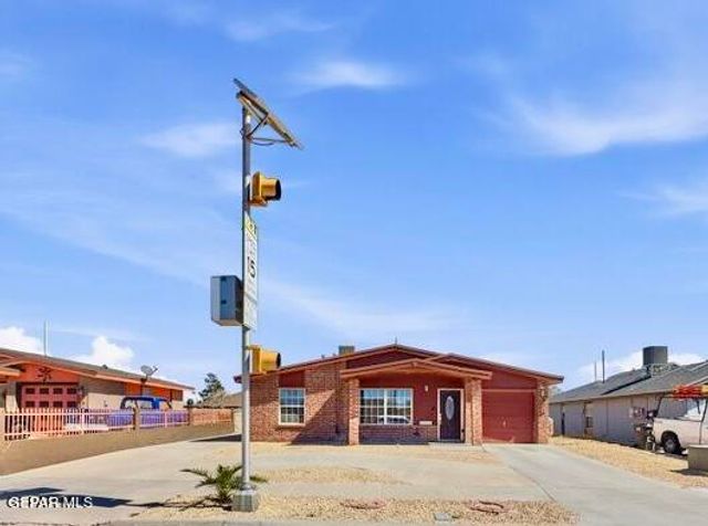 236 CROCKER Drive, Horizon City, TX 79928