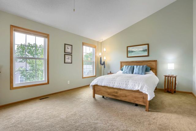 621 Village Parkway, Circle Pines, MN 55014