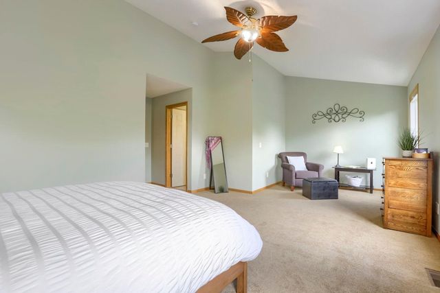 621 Village Parkway, Circle Pines, MN 55014